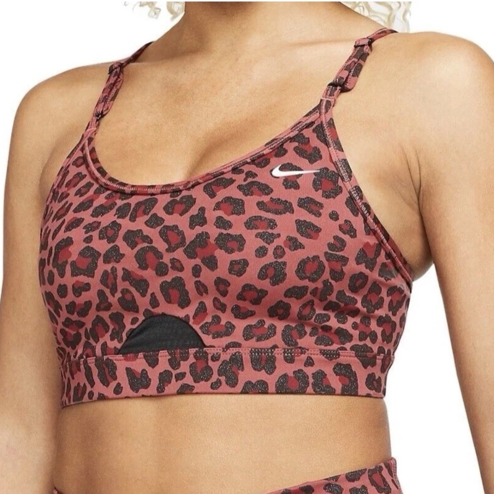 Nike Women's M Indy Red/Black Leopard Glitter LS Padded Sports Bra DD1387-661